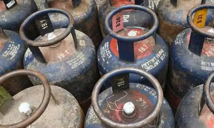 750x450_826714-commerciallpgcylinder