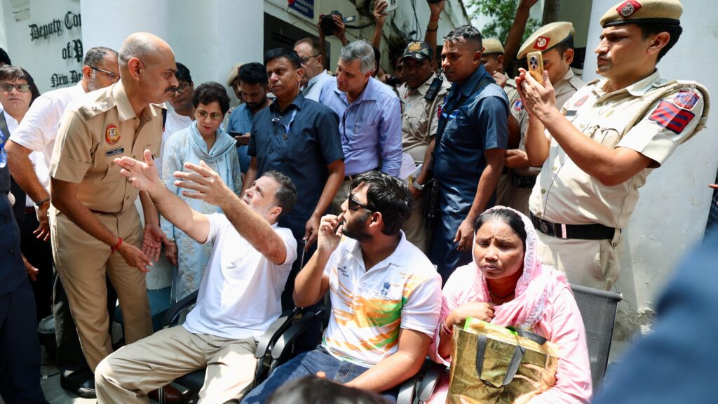 deccanherald_2026-08-21_zw085xum_protest-Rahul