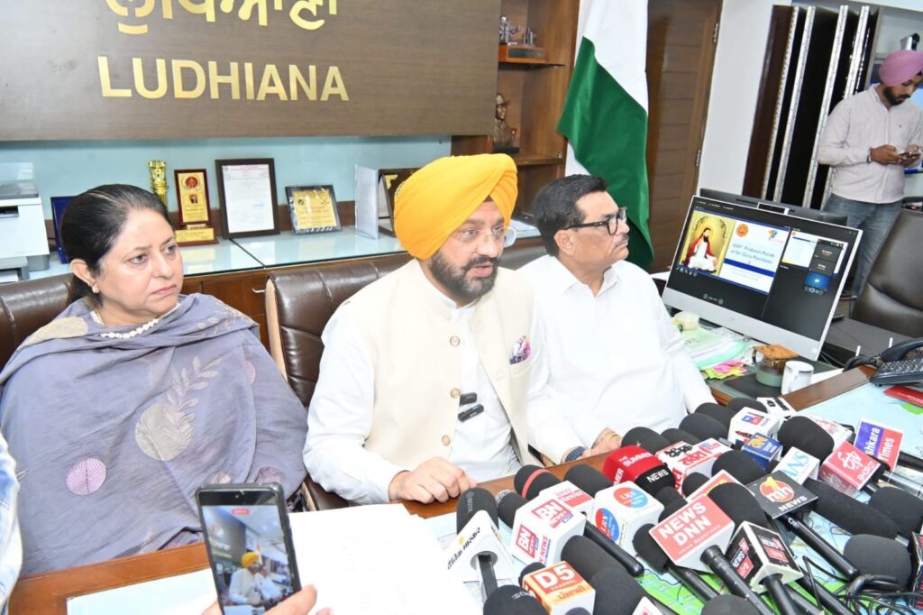 press-note-image-1 (66)